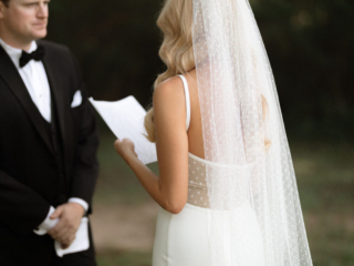 Peyton & Derek (Photography: Valerie Thompson Photography)