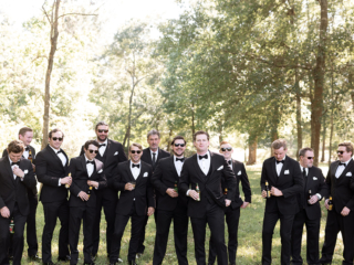 Peyton & Derek (Photography: Valerie Thompson Photography)