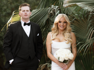 Peyton & Derek (Photography: Valerie Thompson Photography)