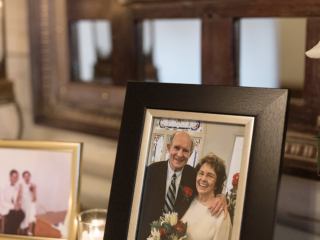 Peyton & Derek (Photography: Valerie Thompson Photography)