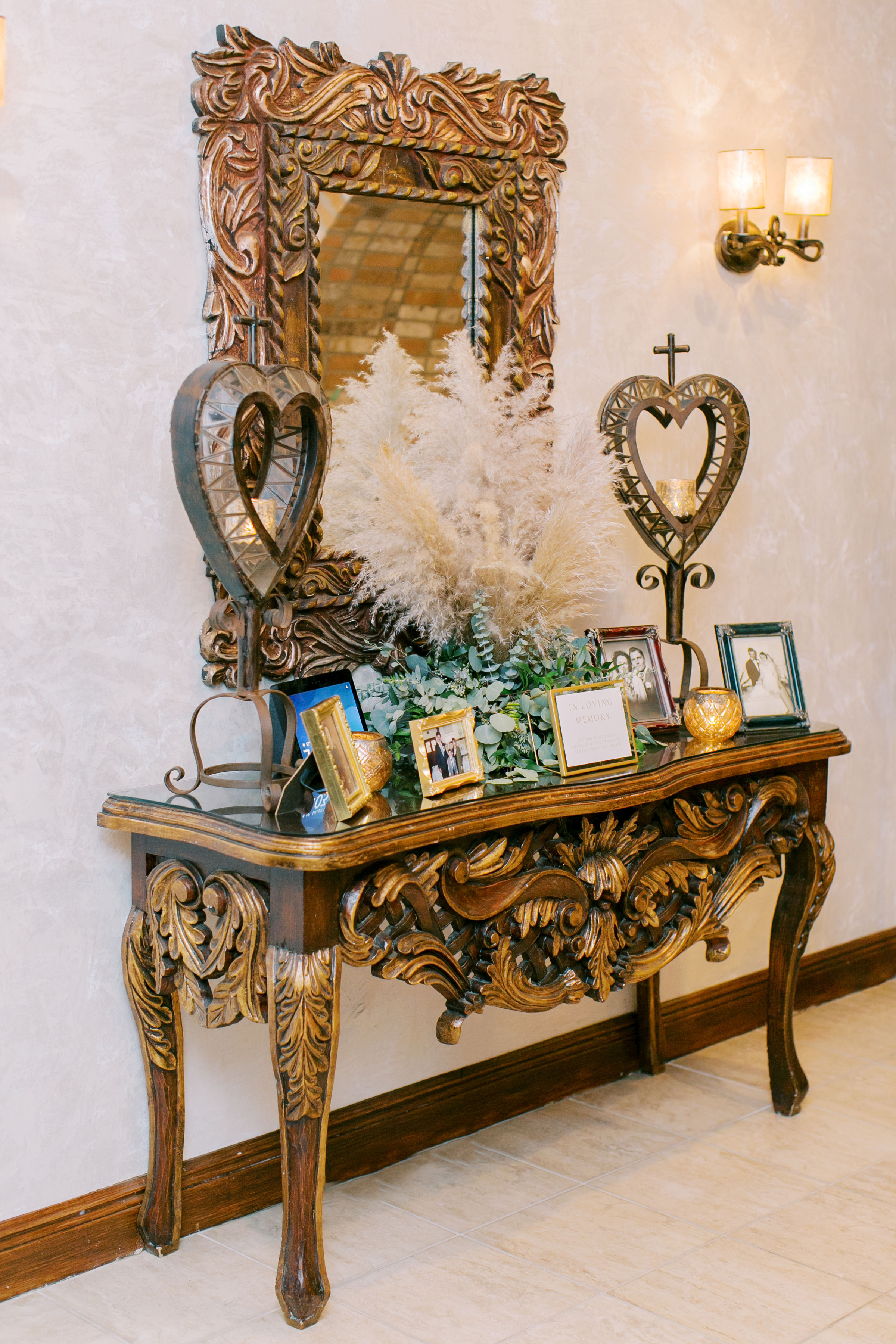 Emily + Nick (Photography: Mustard Seed Photography)