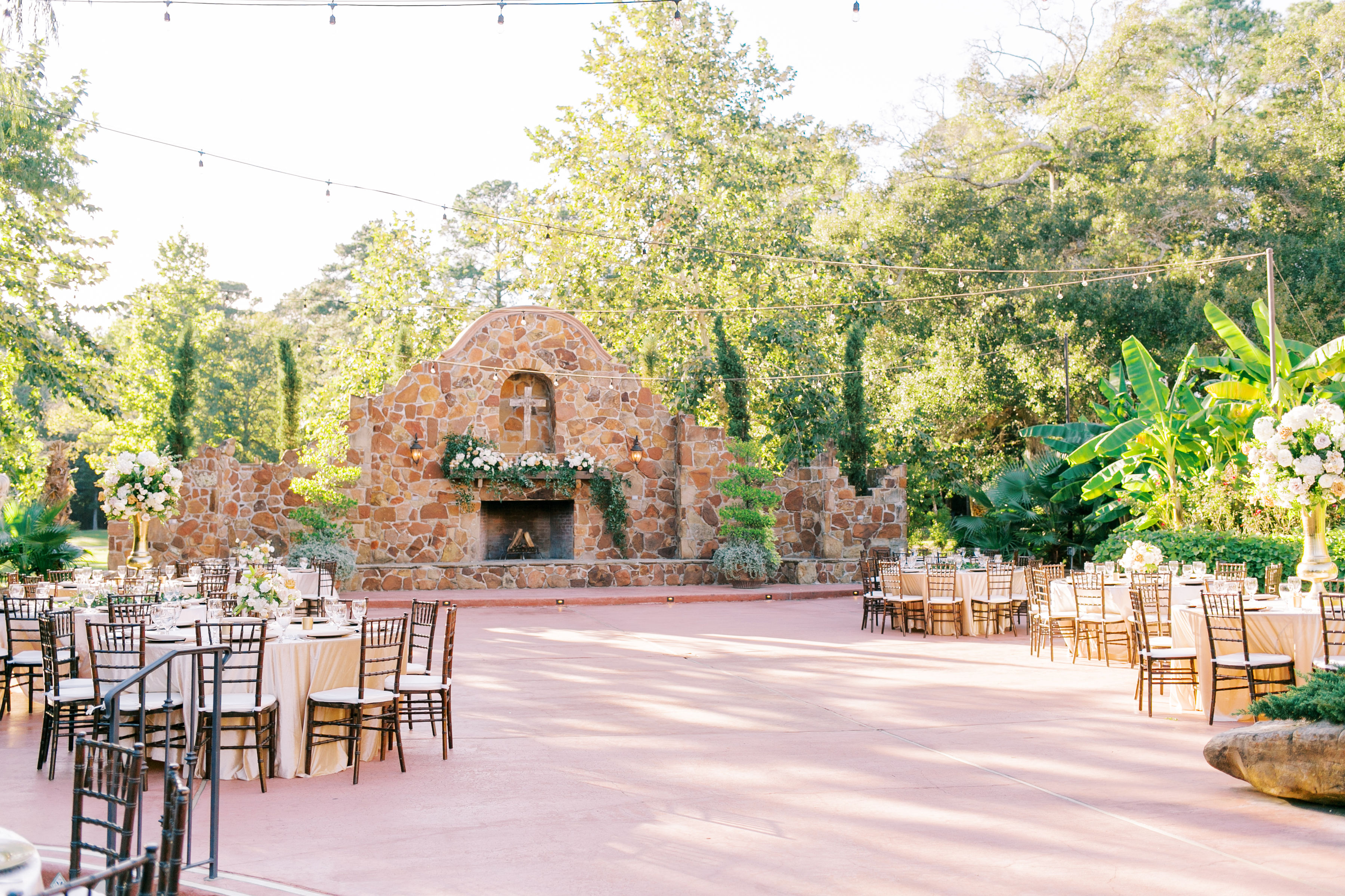 Emily + Nick (Photography: Mustard Seed Photography)
