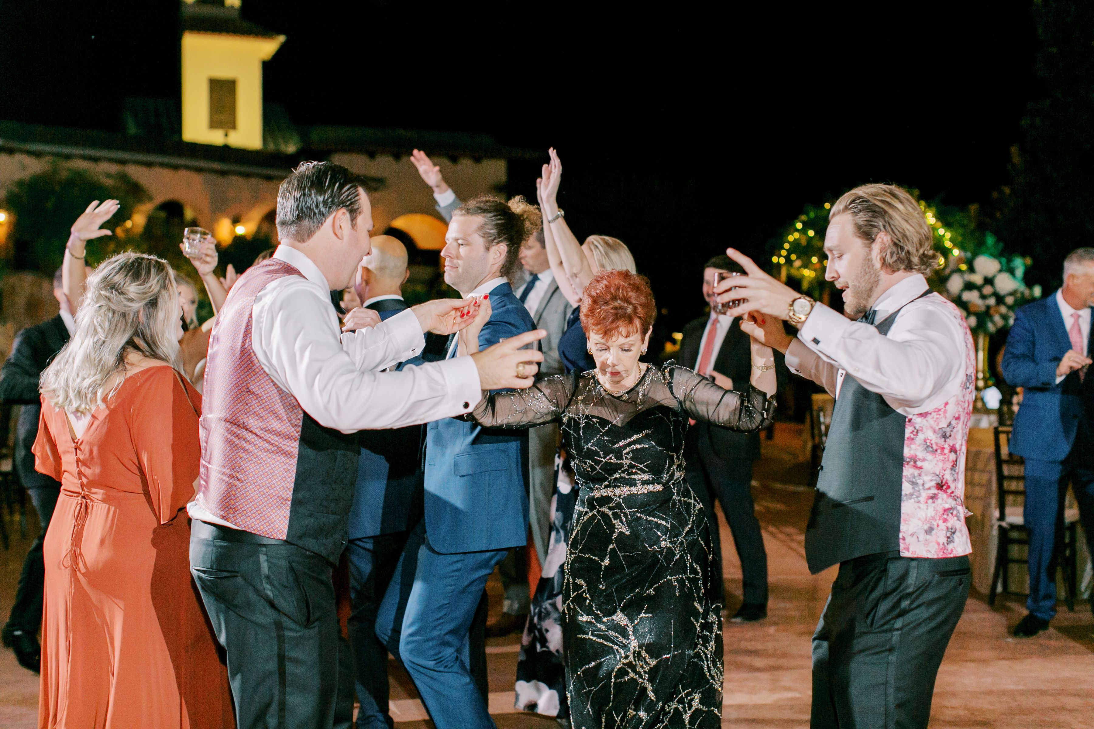 Emily + Nick (Photography: Mustard Seed Photography)