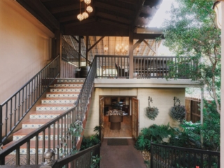 (Photo courtesy of Ama by Aisha)